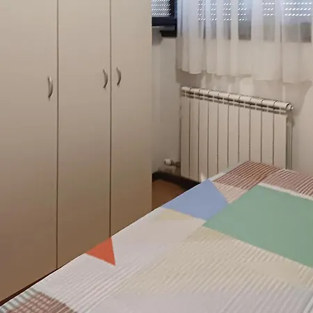 2 Bedroom In *