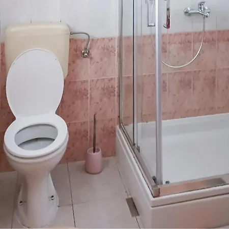 2 Bedroom In Apartamento *