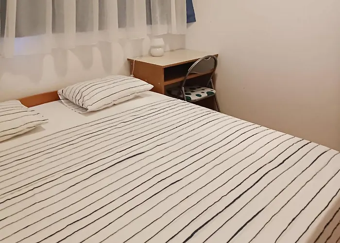 2 Bedroom Beautiful In