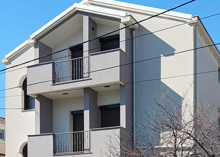 Апартаменты 2 Bedroom Beautiful In Задар